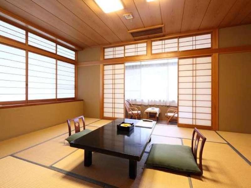 Yokotekan Shibukawa Phòng bức ảnh