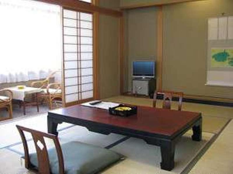 Yokotekan Shibukawa Phòng bức ảnh